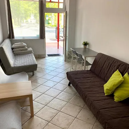 Zefir Δωμάτια σε οικογενειακή κατοικία *