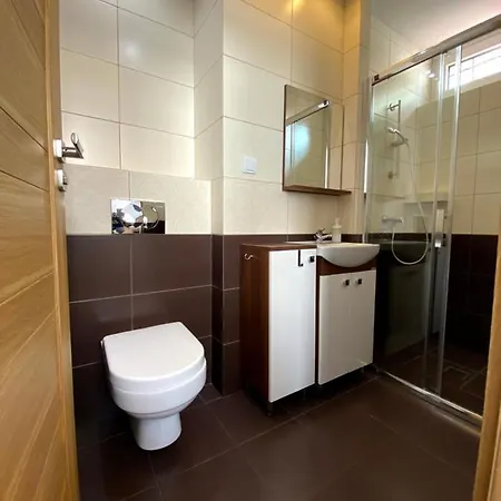 Δωμάτια σε οικογενειακή κατοικία Zefir *