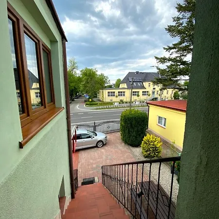 Δωμάτια σε οικογενειακή κατοικία Zefir *