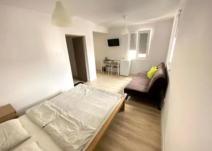 홈스테이 Zefir Unieście